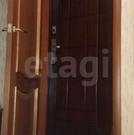 Продажа 2-комн квартиры на вторичном рынке Плановая улица,  д. 24
