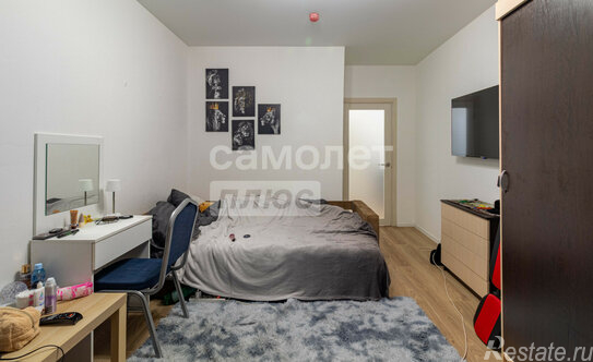 Продажа 2-комн квартиры на вторичном рынке Давыдковская улица,  д. 10