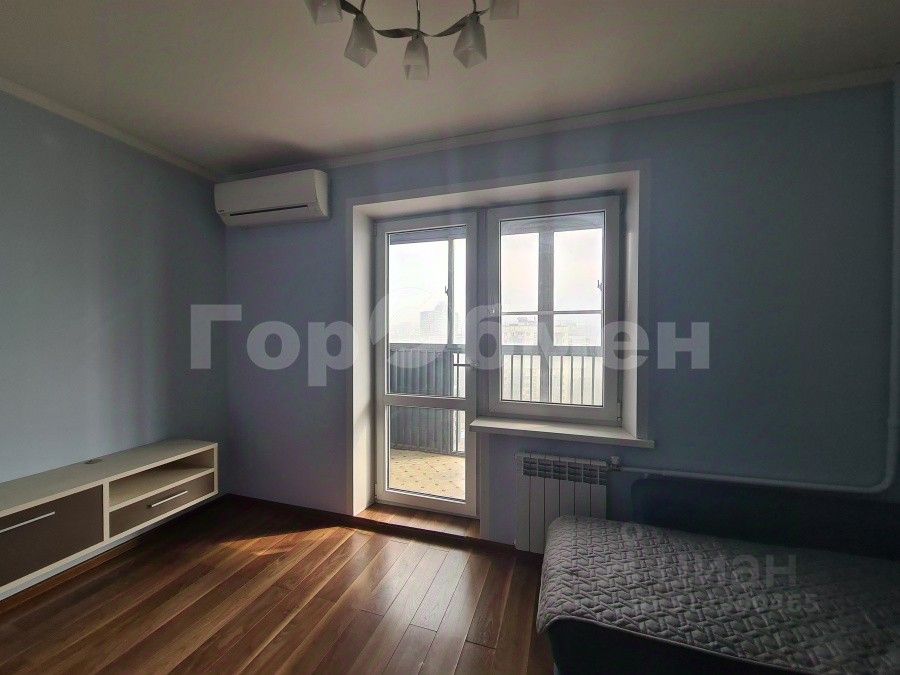 Продажа 1-комн квартиры на вторичном рынке Большая Очаковская улица, 44к1