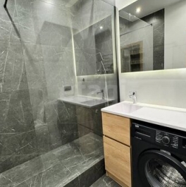 Продажа 1-комн квартиры на вторичном рынке Коломяжский пр-кт,  д. 13,  к. 6