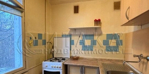 3-комн квартира Новаторов б-р,  д. 47