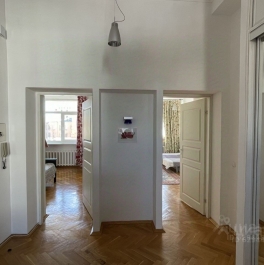 Продажа 3-комн квартиры на вторичном рынке Глинищевский переулок,  д. 5/7