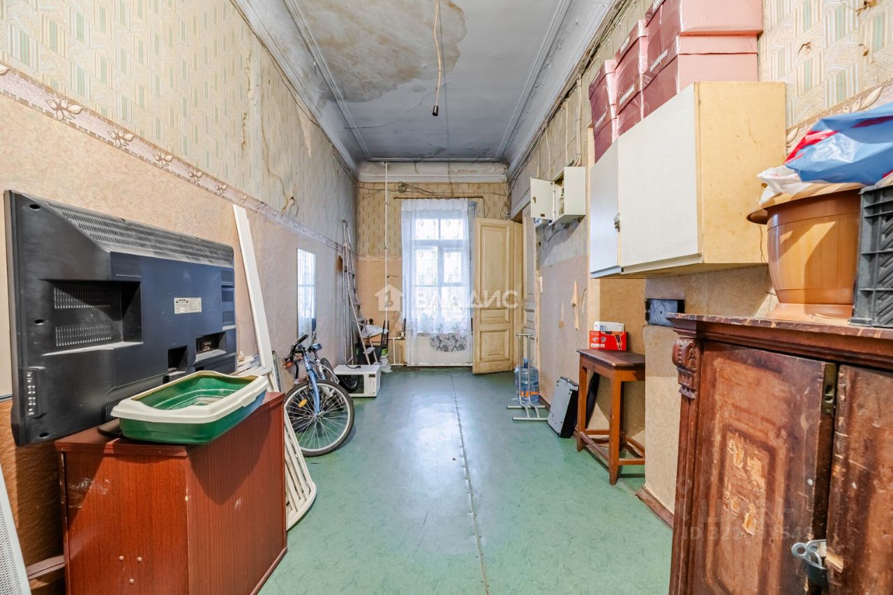 Продажа 6-комн квартиры на вторичном рынке улица Рылеева, 15