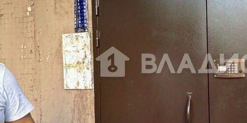 4-комн квартира улица Маршала Новикова, 5