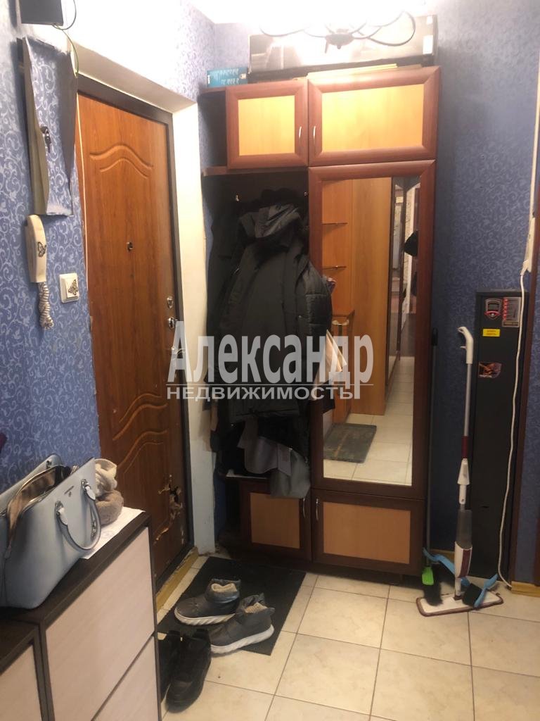 Продажа 3-комн квартиры на вторичном рынке Суздальский просп.,  д. 73