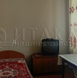 Продажа 1-комн квартиры на вторичном рынке Подпорожье, ул Строителей,  д. 9