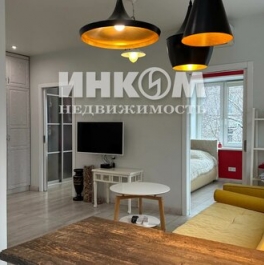 Продажа 2-комн квартиры на вторичном рынке улица Фонвизина,  д. 4Б