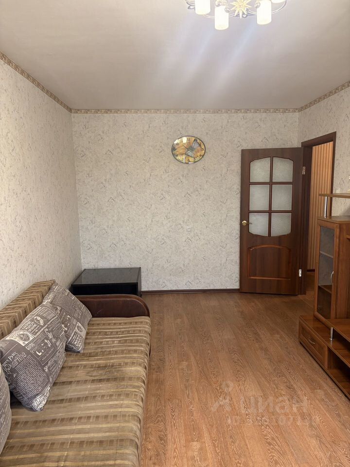 Продажа 2-комн квартиры на вторичном рынке Сясьстрой, Петрозаводская улица, 27