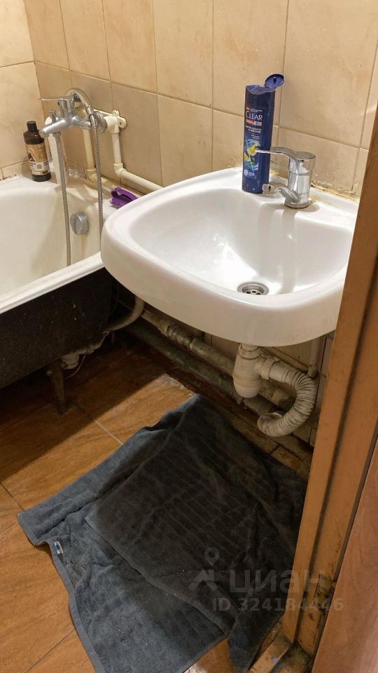 Продажа 3-комн квартиры на вторичном рынке Славянский бульвар, 9к6