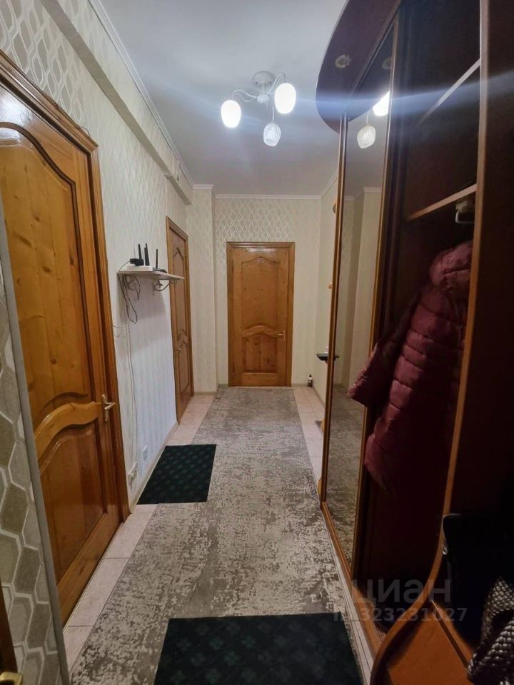 Продажа 3-комн квартиры на вторичном рынке Подольск, Революционный проспект, 16
