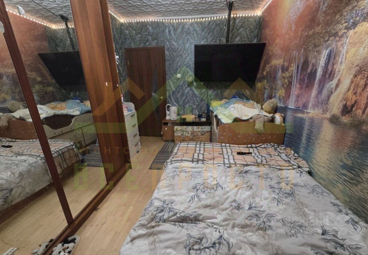 Продажа 4-комн квартиры на вторичном рынке улица Адмирала Руднева, 8