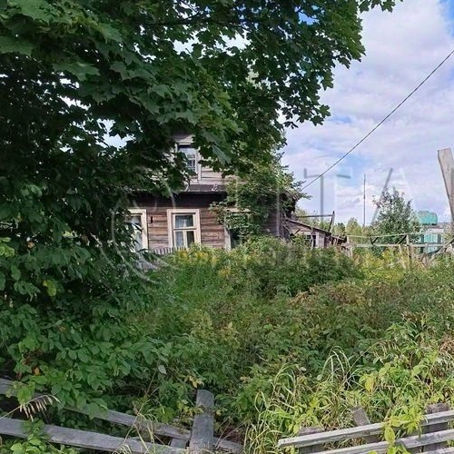 Коттедж/дом Лодейное поле, проспект Октябрьский, 46