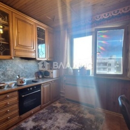 Продажа 3-комн квартиры на вторичном рынке ул Дегунинская,  д. 17