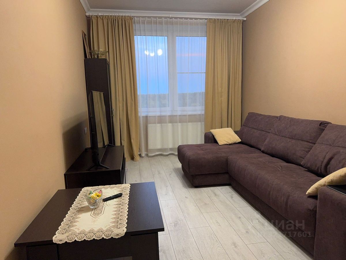 Продажа 3-комн квартиры на вторичном рынке Апрелевка, улица Пролетарская, 20Б