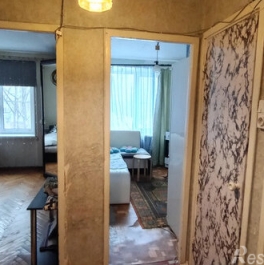 Продажа 1-комн квартиры на вторичном рынке улица Типанова,  д. 29