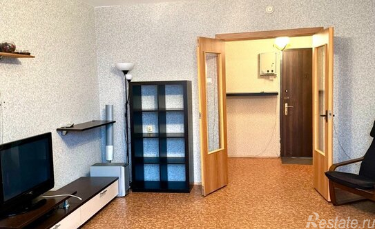 Аренда 1-комн квартиры на вторичном рынке ул Маршала Савицкого,  д. 32,  к. 1