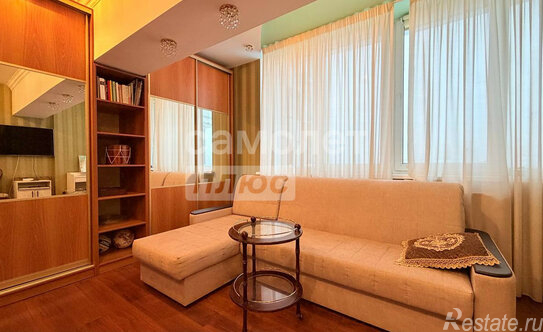 Продажа 4-комн квартиры на вторичном рынке улица Богданова