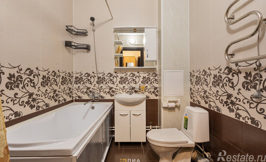 Продажа 1-комн квартиры на вторичном рынке Ветеранов пр-кт,  д. 175 к4 с1