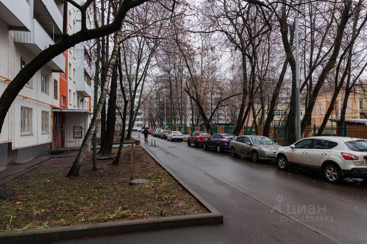 Продажа 2-комн квартиры на вторичном рынке Ореховый бульвар, 5