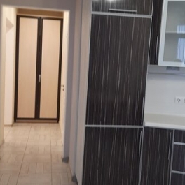 Аренда 2-комн квартиры на вторичном рынке Композиторов ул,  д. 18