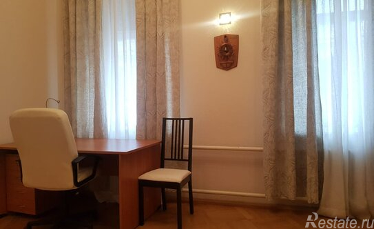 Аренда 3-комн квартиры на вторичном рынке ул Неглинная,  д. 18,  к. 1