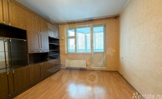 Продажа 2-комн квартиры на вторичном рынке улица Дмитриевского