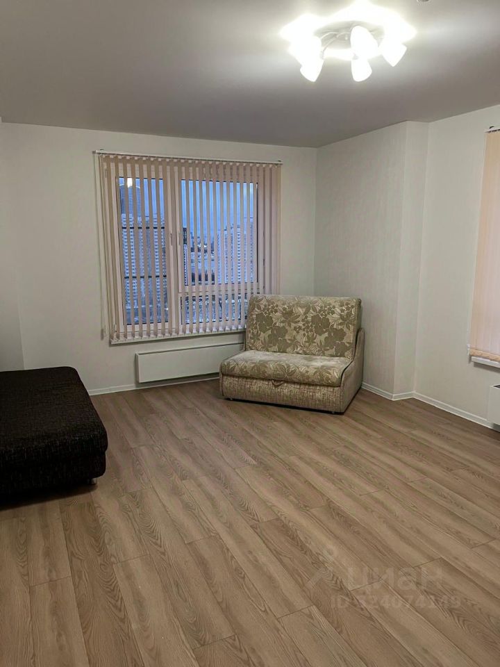 Аренда 2-комн квартиры на вторичном рынке Очаковское шоссе, 7