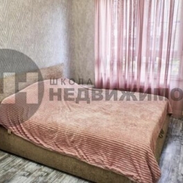 Продажа 3-комн квартиры на вторичном рынке ул Прилукская,  д. 28