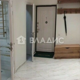 Продажа 1-комн квартиры на вторичном рынке Магистральная 5-я ул,  д. 16