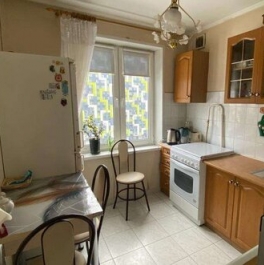 Аренда 3-комн квартиры на вторичном рынке Яхромская ул,  д. 1А