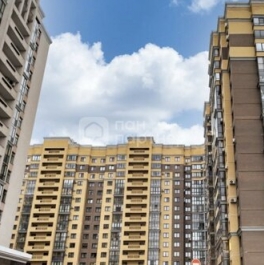 Продажа 1-комн квартиры на вторичном рынке Варшавская ул,  д. 6 к1