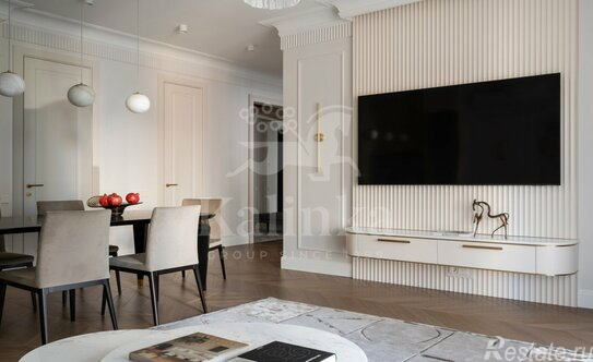 Продажа 3-комн квартиры на вторичном рынке Магаданская улица,  д. 13