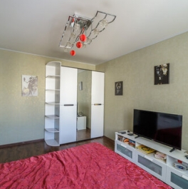 Продажа 2-комн квартиры на вторичном рынке Мичуринский пр-кт,  д. 31,  к. 3