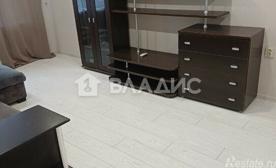 Продажа 2-комн квартиры на вторичном рынке Химки, улица Родионова,  д. 9А