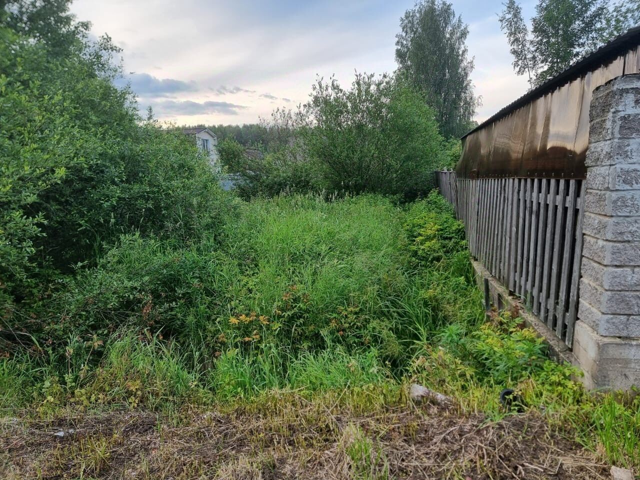 Продажа земли д. Аро, улица Луговая, 2А