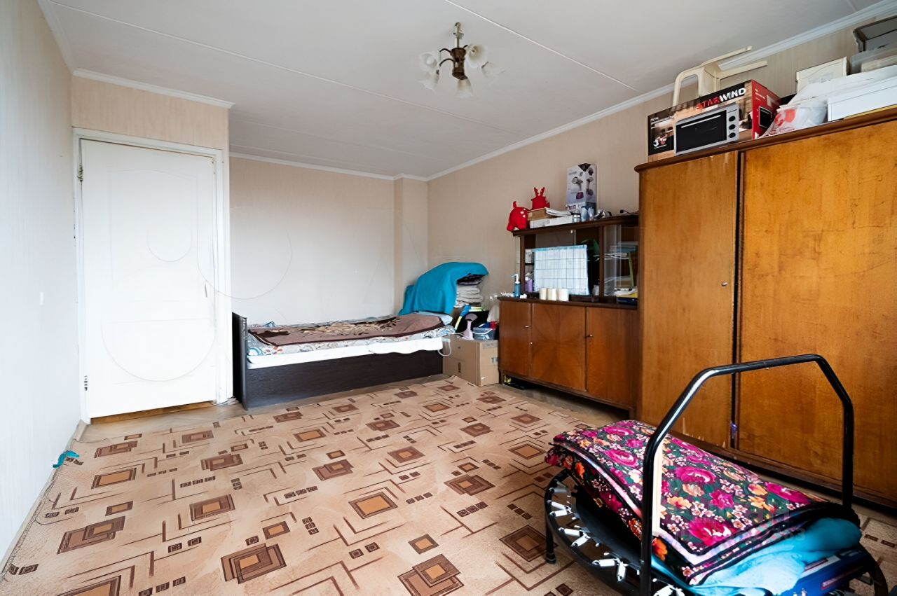 Продажа 1-комн квартиры на вторичном рынке Байкальская улица, 30К3