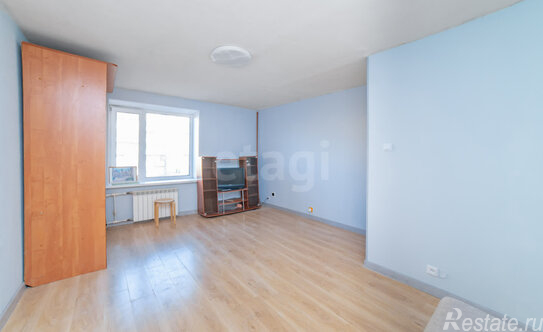 Продажа 1-комн квартиры на вторичном рынке Свердловская наб,  д. 60