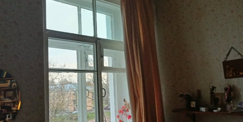 Комната Петергоф г., Эрлеровский бул. ,  д. 4