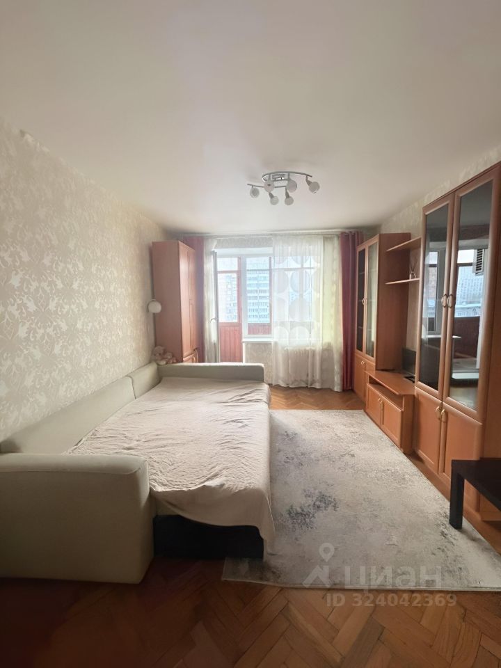 Аренда 1-комн квартиры на вторичном рынке Ярославская улица, 1/9