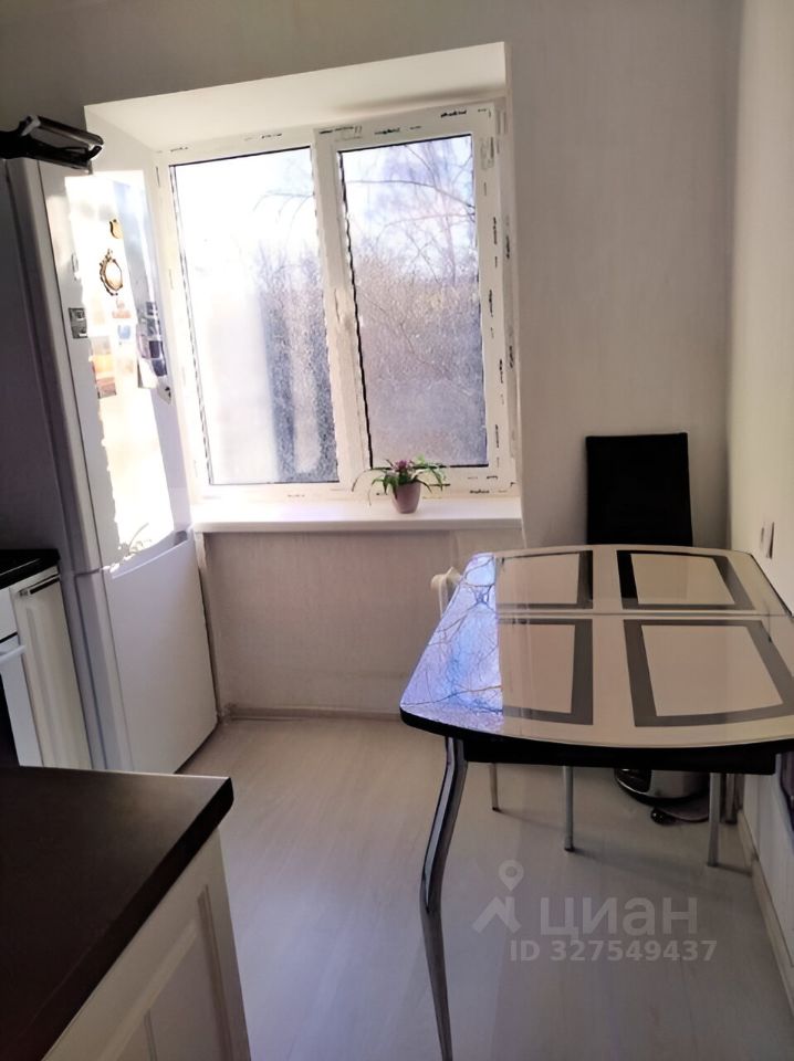 Продажа 2-комн квартиры на вторичном рынке Пушкино, Надсоновская улица, 5
