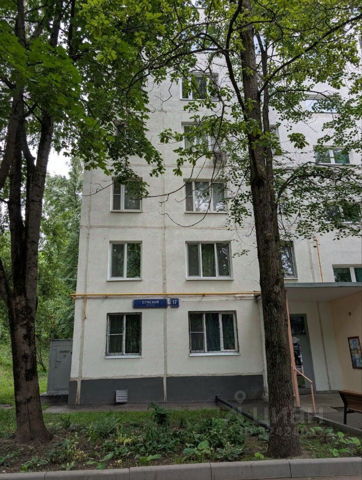 Продажа 3-комн квартиры на вторичном рынке Сумской проезд, 17К2