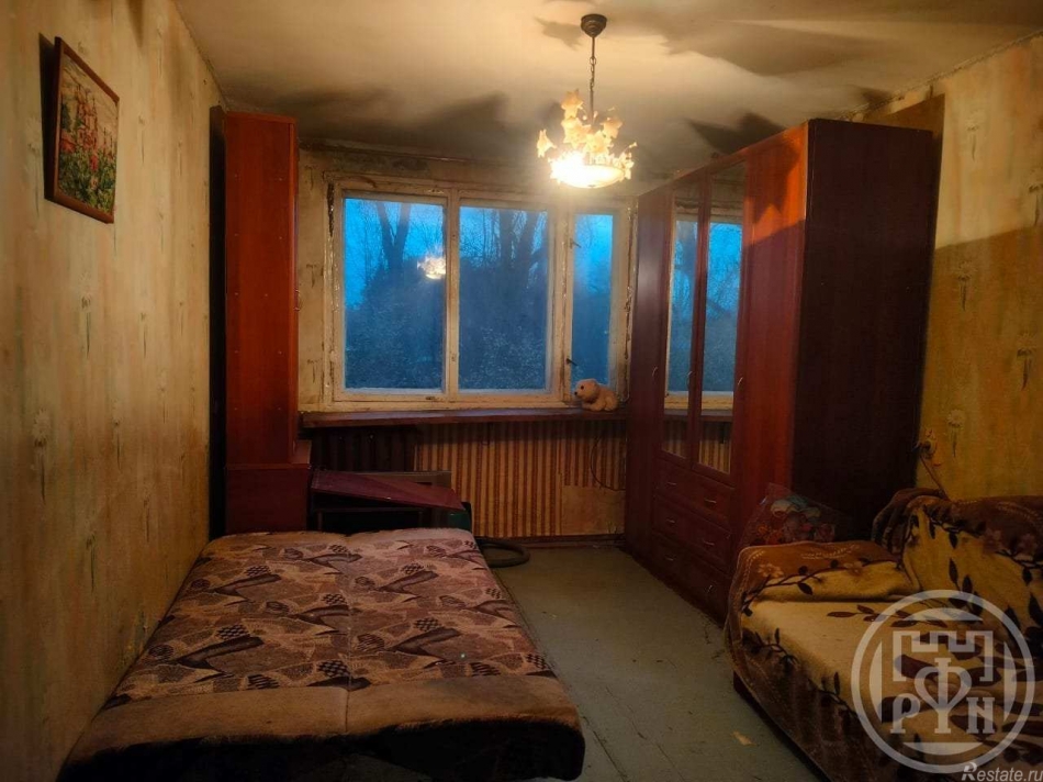 Продажа 1-комн квартиры на вторичном рынке Батово дер.,  д. 5