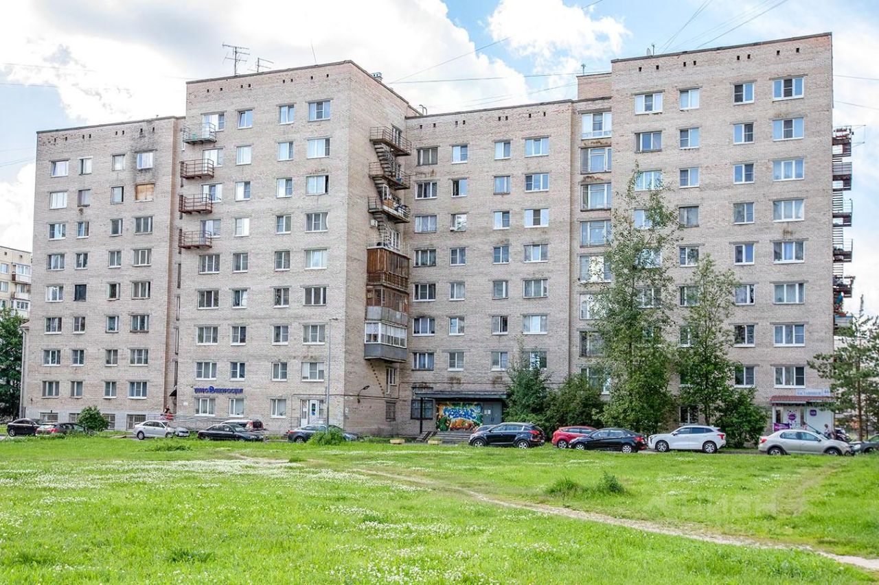 Продажа комнаты проспект Наставников, 46К2