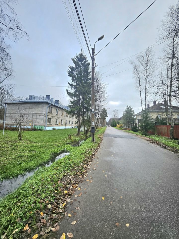 Продажа комнаты пос. Лисий Нос, Раздельный проспект, 49