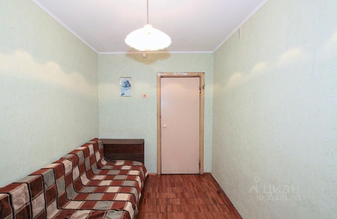 Аренда 3-комн квартиры на вторичном рынке улица Федора Полетаева, 24К3