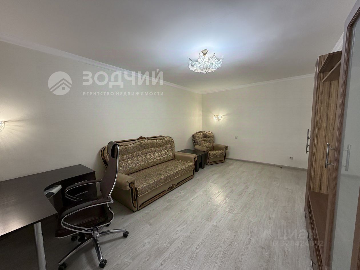 Продажа 2-комн квартиры на вторичном рынке Лопатино пгт, улица Сухановская, 3