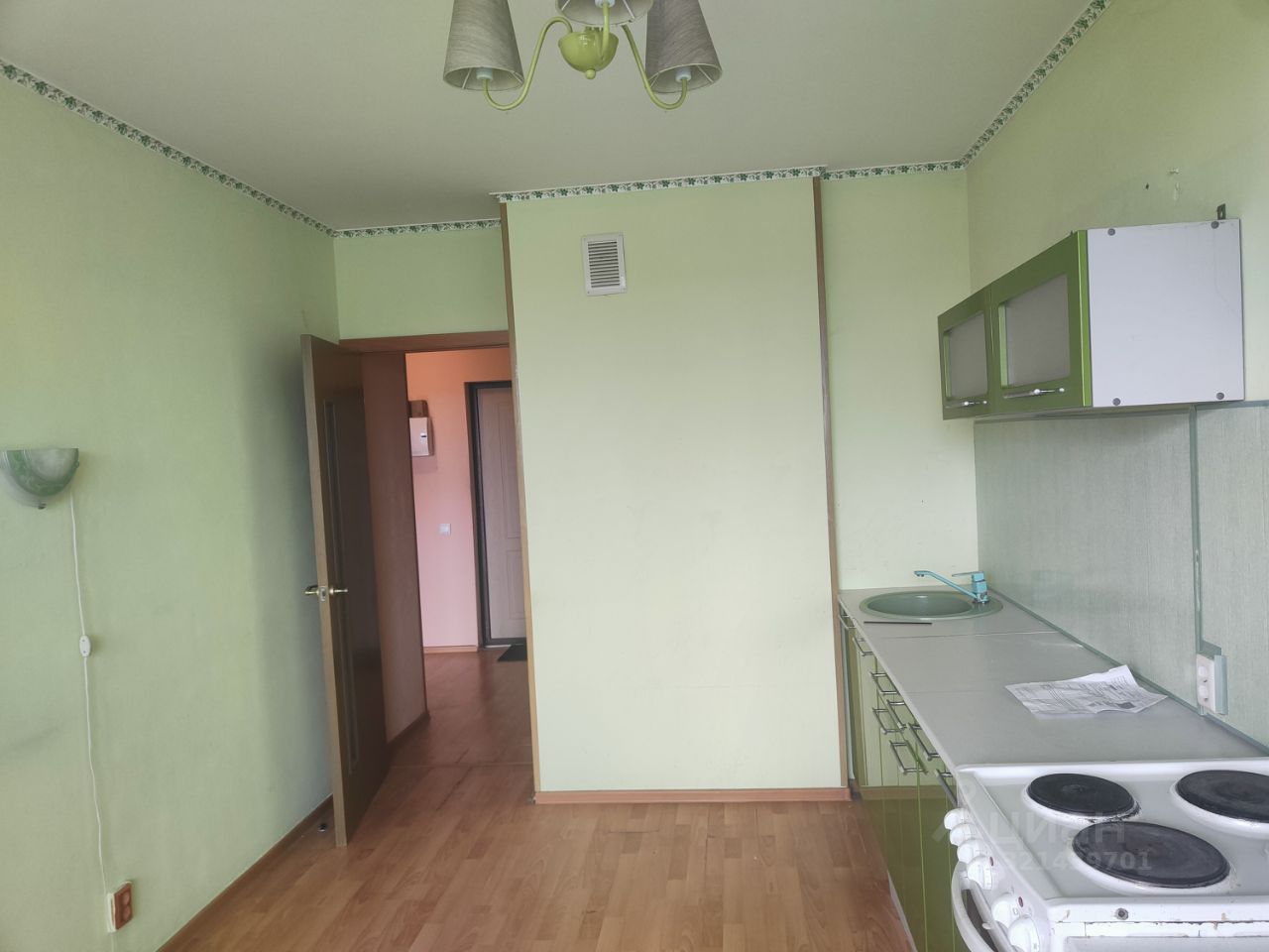 Продажа 1-комн квартиры на вторичном рынке д. Куттузи, улица Уланская, 3