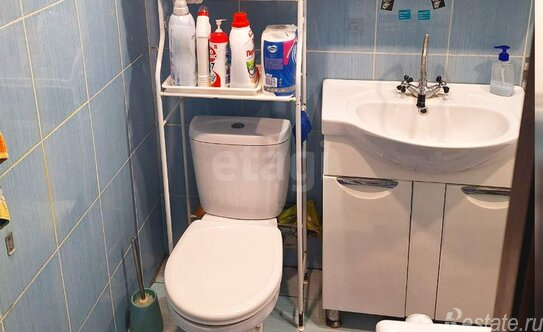 Продажа 2-комн квартиры на вторичном рынке Пролетарский, Центральная улица,  д. 18А