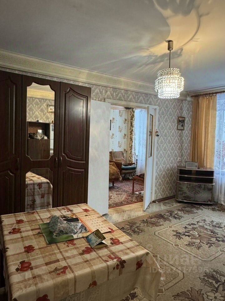 Продажа 2-комн квартиры на вторичном рынке Ленинский проспект, 174