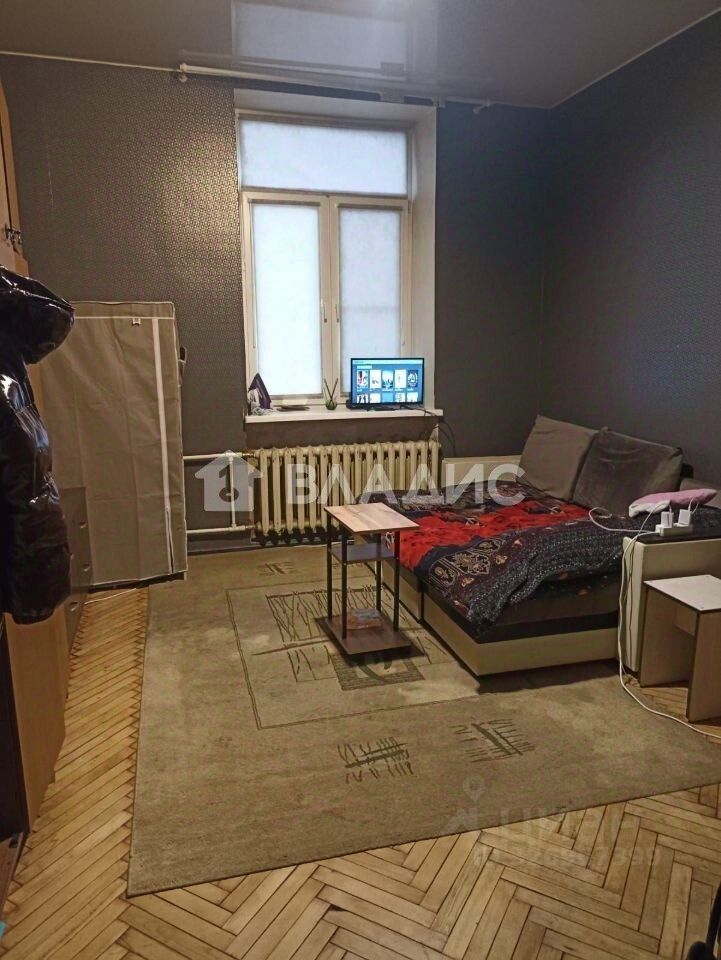 Продажа 4-комн квартиры на вторичном рынке Колпино, набережная Комсомольского Канала, 24/1